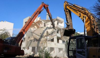 İBB’nin dönüşüm başvurusuna bir yıldır onay yok