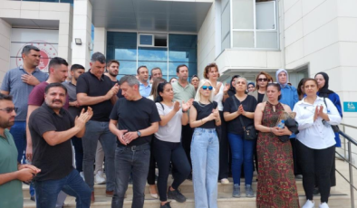 Ersan Şen’den depremde 51 kişinin öldüğü apartmanın firari müteahhitleriyle ilgili skandal talep