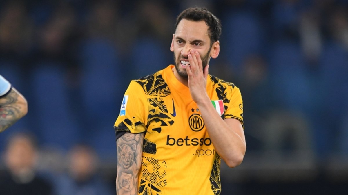 Hakan Çalhanoğlu: Umarım kariyerimi Inter’de bitiririm